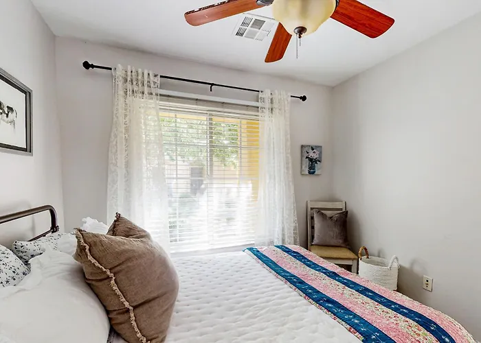 Garden Breeze Holiday home Gilbert